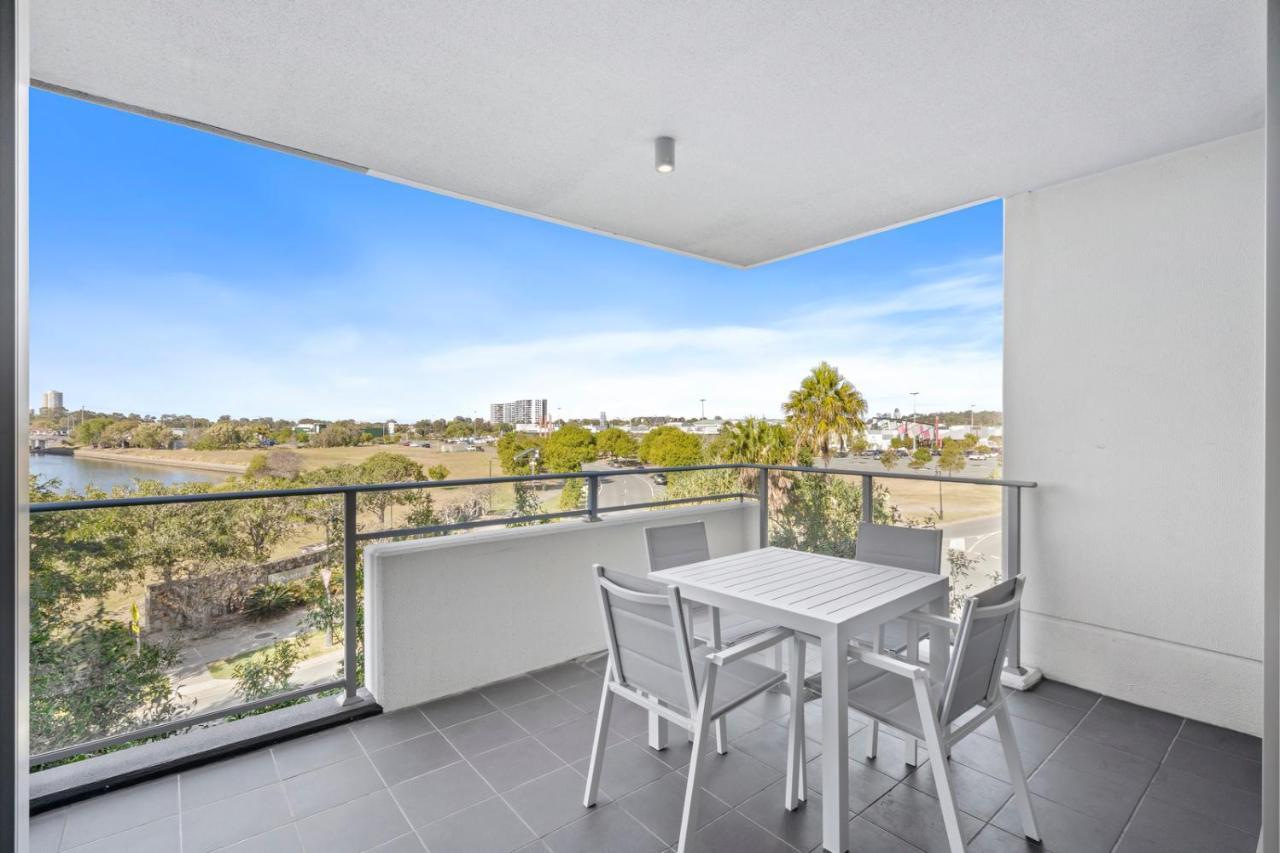 Harbour Quays Apartments Gold Coast Luaran gambar